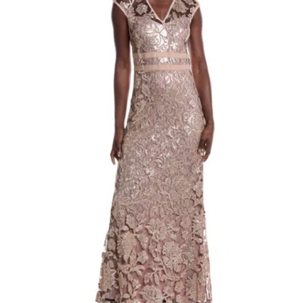 Tadashi Shoji Floral Lace Maxi Dress in Cream